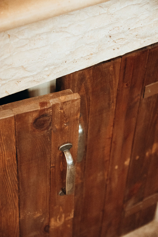 Portes rustiques et evier